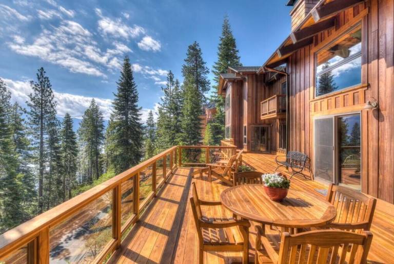 House  Crystal Bay