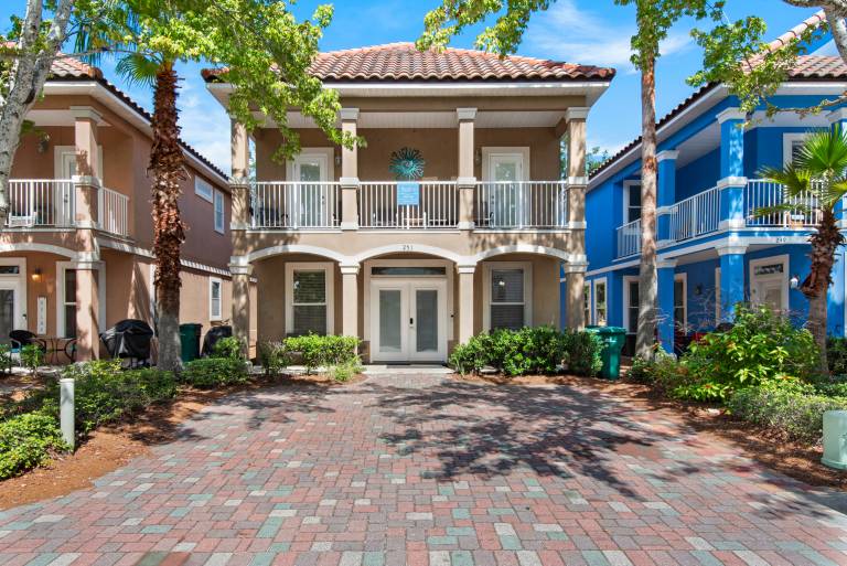 House  Destin